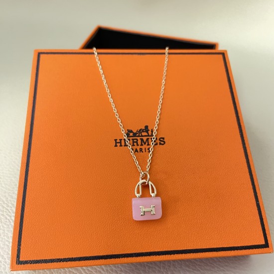 Hermes Amulettes Constance pendant