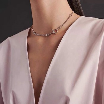 Hermes Echappee necklace