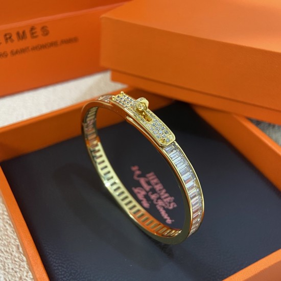 Hermes H Kelly Baguettes diamond bracelet Hermes H Kelly Baguettes diamond bracelet