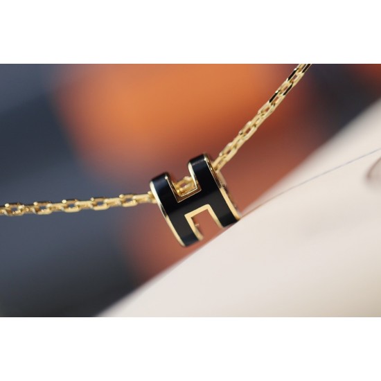 Hermes POP H necklace
