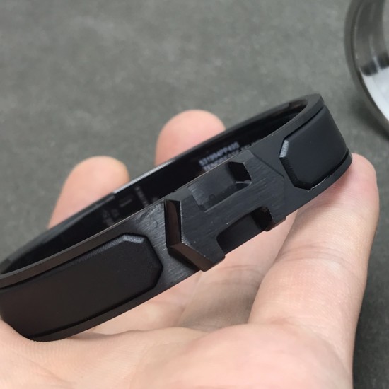 Hermes Super H bracelet