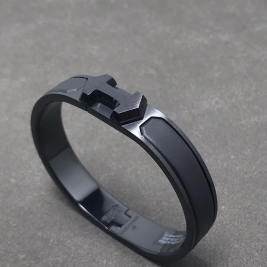 Hermes Super H bracelet