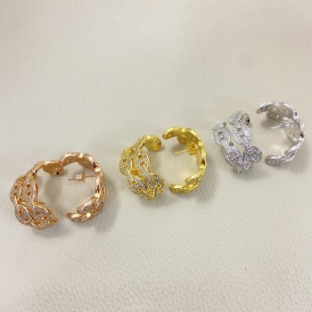 Hermes Chaine d'ancre Enchainee ear climber diamond earrings