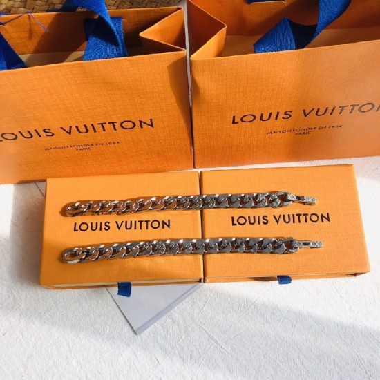 LV Chain links bracelet LV Chain links bracelet