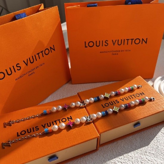 LV MNG peals bracelet LV MNG peals bracelet