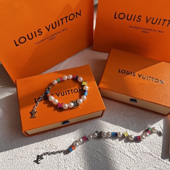 LV MNG peals bracelet LV MNG peals bracelet