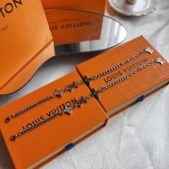 LV MNK row bracelet