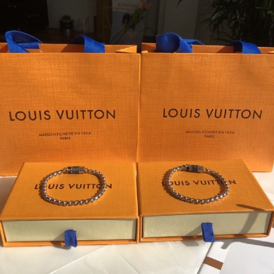 LV Monogram chain bracelet