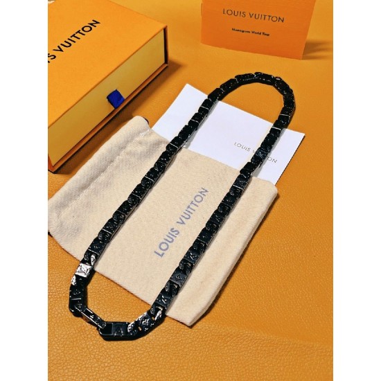 LV Tied up necklace LV Tied up necklace