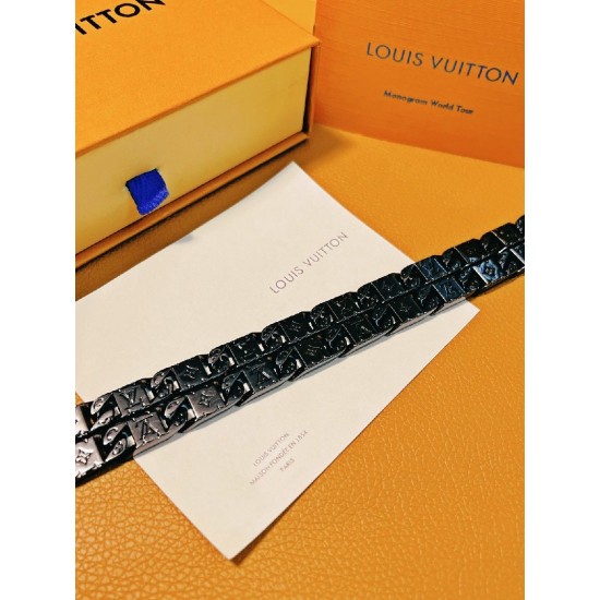 LV Tied up necklace LV Tied up necklace