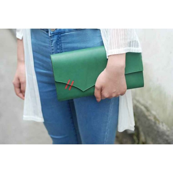 With instruction - Laser cut Acrylic template, leather clutch pattern, A-101