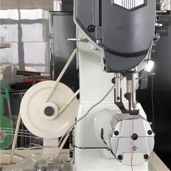 Sewing machine speed reducer wheel
