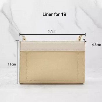 LV Monogram M46037 Poche Toilette liner package