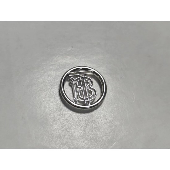 Burberry brooch No.1, 27.4mm x 19.3mm
