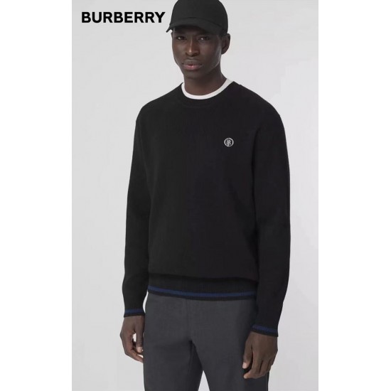Burberry brooch No.1, 27.4mm x 19.3mm