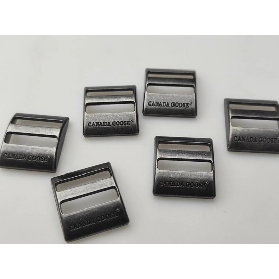 Canada Goose tri-glide buckle No.1