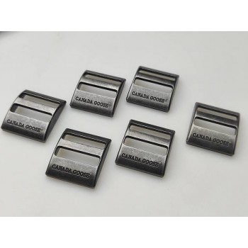 Canada Goose tri-glide buckle No.1