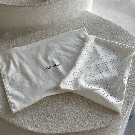 Chanel dust bag No.2