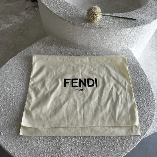 Fendi, dust bag display picture 1
