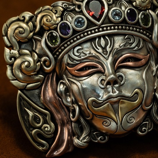 World debut - original Crane boy waist belt buckle