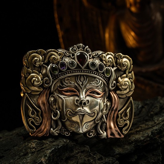 World debut - original Crane boy waist belt buckle