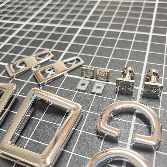 LOEWE Puzzle hardware kit ACC-190