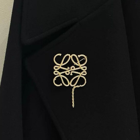 LOEWE Flamenco bag hardware, Anagram brooch twist rope LOEWE Flamenco bag hardware, Anagram brooch twist rope