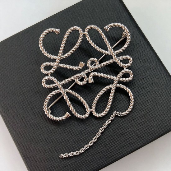 LOEWE Flamenco bag hardware, Anagram brooch twist rope LOEWE Flamenco bag hardware, Anagram brooch twist rope