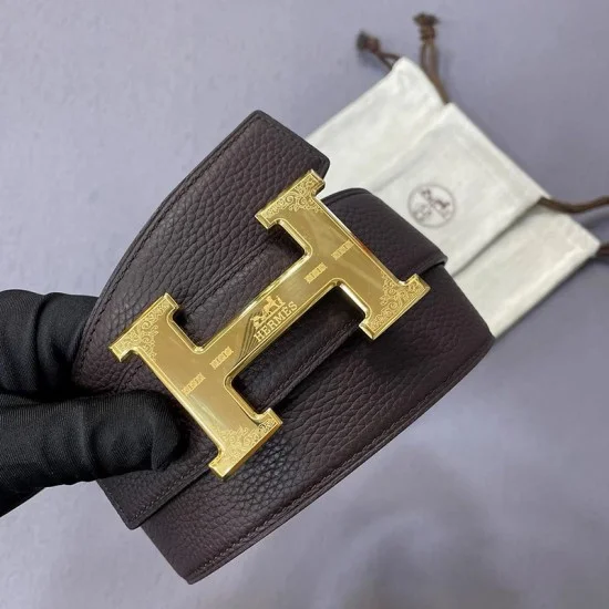 Hermès Black Belt with 24k plated gold buckle Authentic HERMES Black Leather Belt with Goldtone H Buckle  main image 2