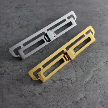 Long twist lock
