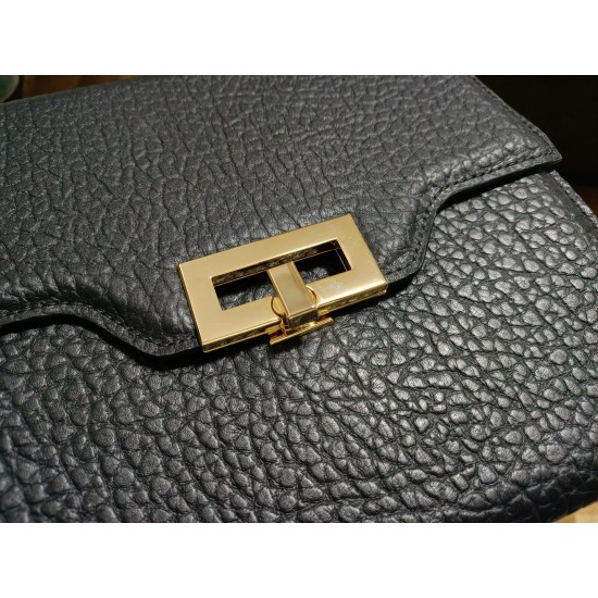 Japanese square gap twist lock