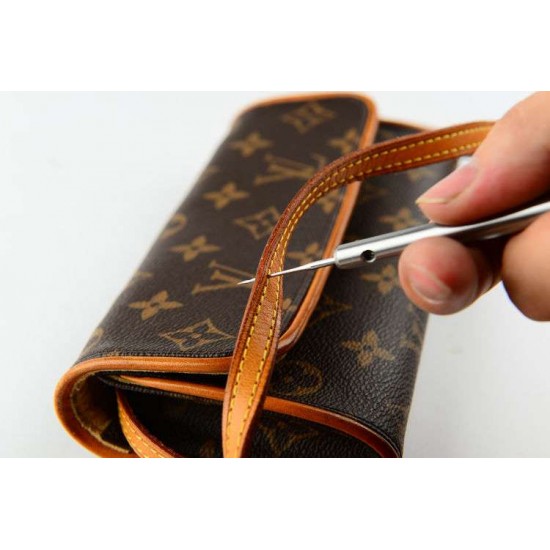 leather crochet hook, leather hook needle, bag repair, return stitches by hand