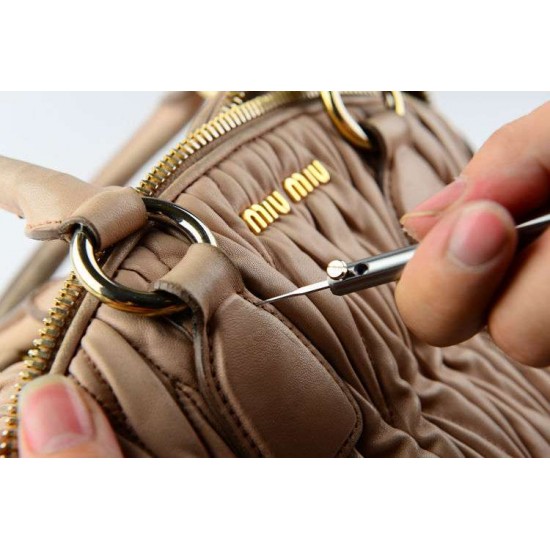 leather crochet hook, leather hook needle, bag repair, return stitches by hand