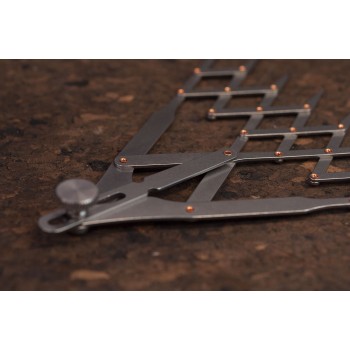 Equidistant ruler, parallel line ruler