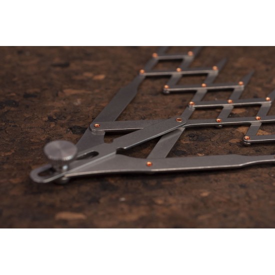 Equidistant ruler, parallel line ruler