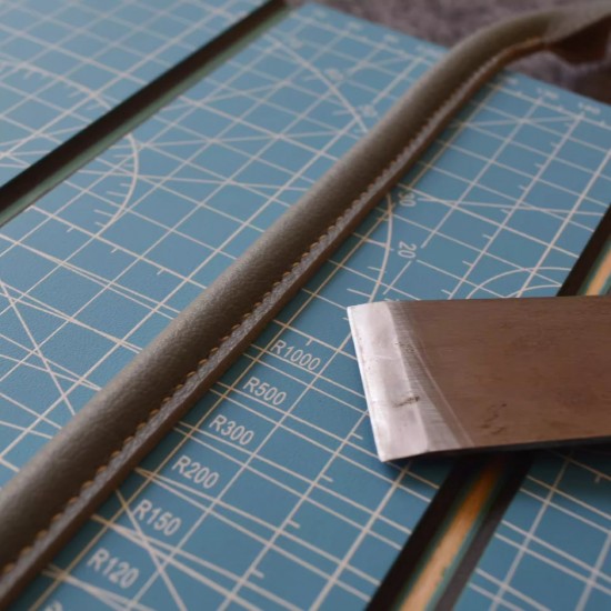 Handle cutting mat