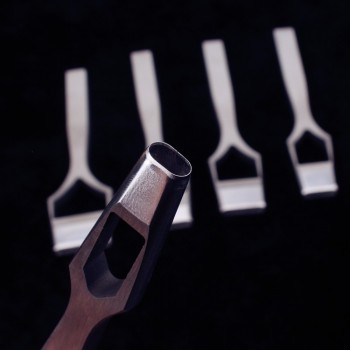 Free shipping worldwide Oblong strap punch