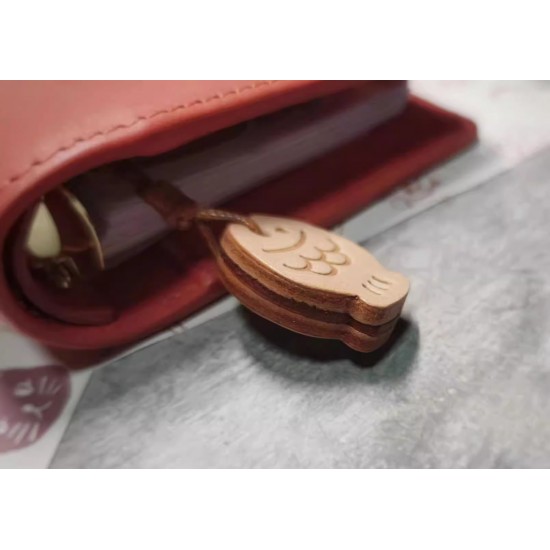 Fish leather stamp with leather die