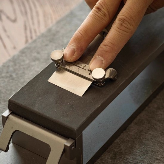 Leather knife fixed angle sharpener