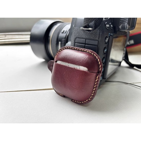 World debut - Airpods 4 leather sleeve mould World debut - Airpods 4 leather sleeve mould