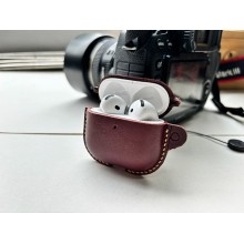 World debut - Airpods 4 leather sleeve mould