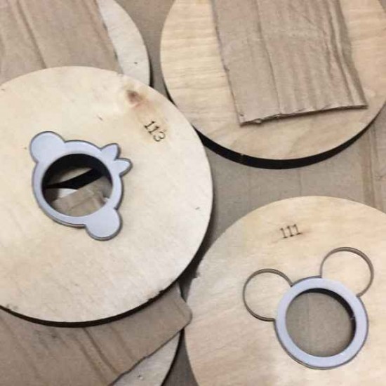 Leather animal moulds with leather die