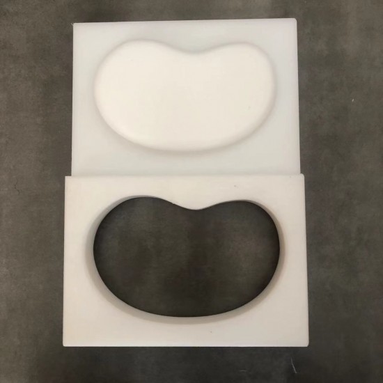 World debut - Bean plate mould