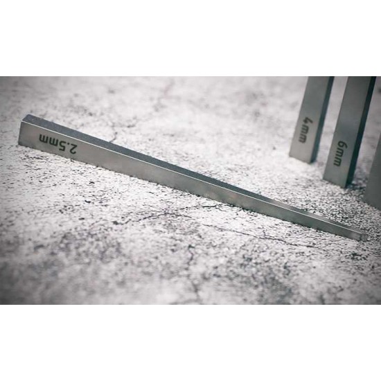 Slot punch lacing hole punch flat punch