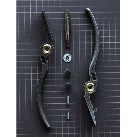Leather pincers, pliers, tongs