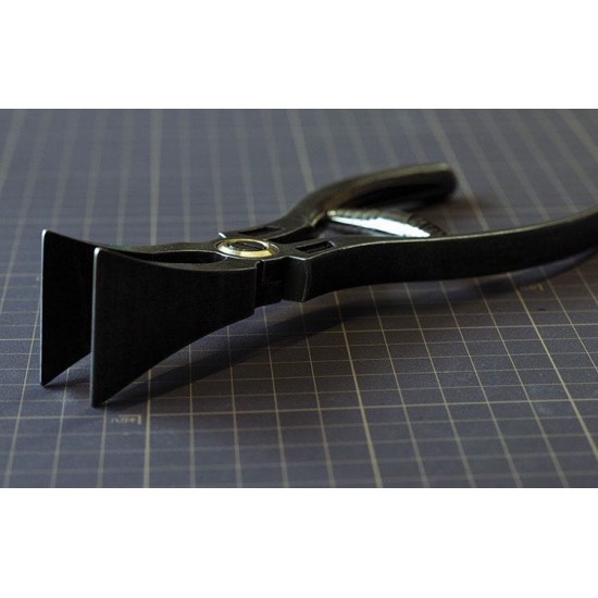 Leather pincers, pliers, tongs