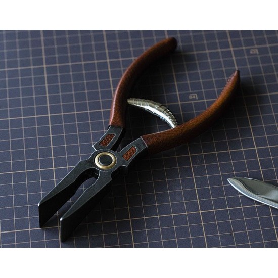Leather pincers, pliers, tongs