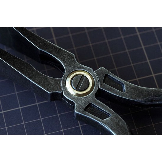 Leather pincers, pliers, tongs
