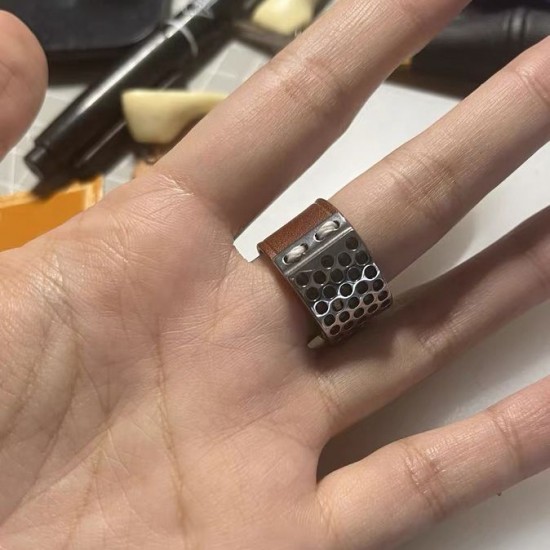 Professional leather sewing thimble