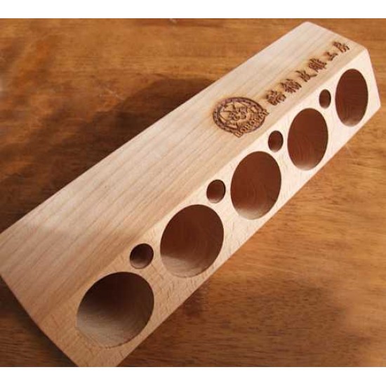 Leathercraft tool, Bobocat design leather tool shelf